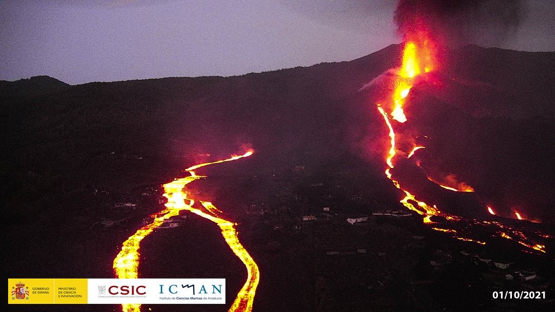 Investigadores del ICMAN realizan seguimiento de la actividad del volcán de Cumbre Vieja